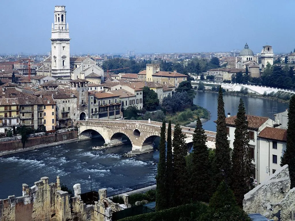 B&B Poesia Verona Italia